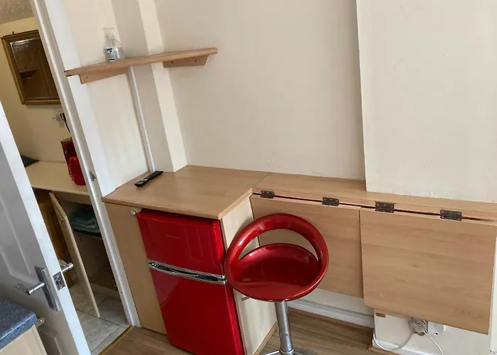 Harman Self-catering Free Wifi & Parking Apartment Leeds (West Yorkshire)