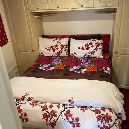 Harman Self-catering Free Wifi & Parking 公寓 利兹