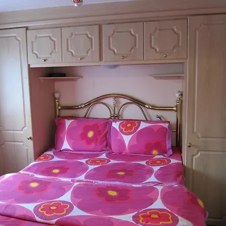 Harman Self-catering Free Wifi & Parking Apartment