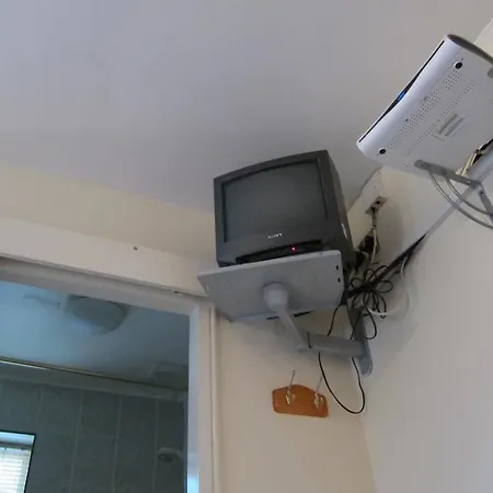 Harman Self-catering Free Wifi & Parking Apartment Leeds (West Yorkshire)