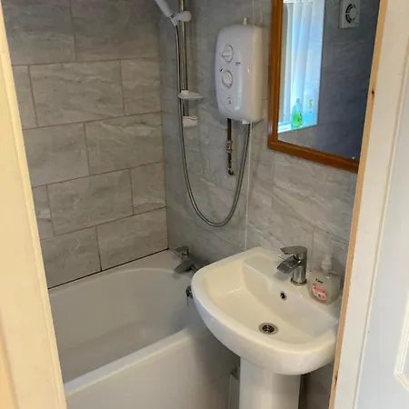 Harman Self-catering Free Wifi & Parking *